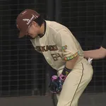 日ハム・田宮、指にエグい死球 絶対折れた(確信)