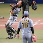 阪神・藤川監督、木下初勝利「伏見がゲームを引っ張ってくれている」「いろんなタイプのキャッチャーがいますけど…何歳になっても勉強。また学んでほしい」