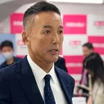 【悲報】山本太郎、スピード違反を起こした５日後もサーフィンをおかわりしていた。レンタカー代はちゃっかり党費精算