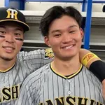 佐藤と森下が関羽と張飛だとしたら細川とサノーなんて兀突骨と阿会喃みたいなもん