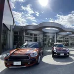 【悲報】ワイ手取り22万、300万円の新車すら買えない・・・・・・・・・