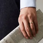 【悲報】君らって何で結婚せんの?・・・・・・・・・