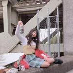 【画像あり】白昼堂々ストロングゼロを飲み干す美少女が発見されるｗｗｗｗｗｗｗｗ