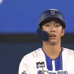 度会、代打で笑顔なきツーベース