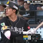 柳田悠岐(37) .255 11本 34打点 ops.726
