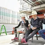 【衝撃】ドカタさん、とんでもないコーラの飲み方を披露wwwwwwwwww