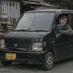 いい歳して黒い軽自動車に乗ってるおじさんいるでしょ?wwww