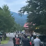 【驚愕】【画像】登山客、流石に多すぎるｗｗｗｗｗｗｗｗｗｗ