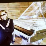【悲報】YOSHIKIさん「この数年間、本当に辛い時期が続いていました」ファンへ感謝・・・・・・・・・