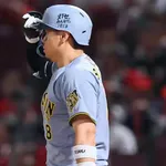 阪神は去年はあんま左右病やってなかったけど、今年ここぞと言う場面で左右病やりだしたな