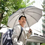 【悲報】日傘持ってたらホモ、化粧水使ってたらホモ←これおかしくね?wwwwwwwwww