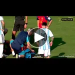 【悲報】メッシさん、ちょっと口を手で触りながら喋っただけの選手にレッドカードを要求wwwwwwwwww