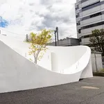 【悲報】都会でお腹痛くなってもトイレがなかなか見つからないってマジなん?・・・・・・・・・