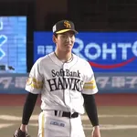 前田悠伍(20) 1.55 7勝0敗 58回 奪三振率7.45 被打率.200 WHIP1.02