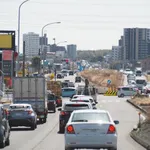地方都市のロードサイドに200%ある店