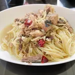【激怒】ペペロンチーノに鯖缶入れたら美味くなるとか言った奴をブチのめしたいｗｗｗｗｗｗｗｗｗｗ