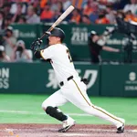 【巨人】途中交代の吉川尚輝「左足のハムストリングに張りを感じた」今後は状態を見ながら判断