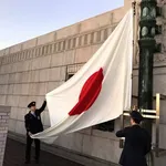 【悲報】大物ミュージシャンさん「皇室典範改正や国旗損壊罪、果たして優先すべき事案なのか？」・・・・・・・・・