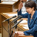 【驚愕】高市早苗さん、総理就任後は睡眠0～3時間で休みにアイロンがけ・・・・・・・・・