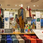 【朗報】「服を買いに行く服がない」を脱却！即イケおじさんになれる3ステップｗｗｗｗｗｗｗｗｗｗ
