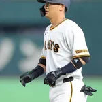 【巨人】吉川尚輝の交代理由は下半身の違和感　橋上監督代行「股関節ではない」と古傷再発は否定