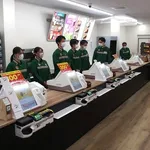 【悲報】セブンイレブンのレジ、一部のアホのせいでこうなってしまう・・・・・・・・・