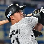 ロッテ山口航輝(25) 55試合 打率.289 14本 37打点 OPS.927