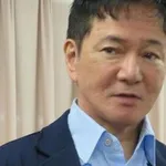 【衝撃】ジャッキー・ウー監督、元フジ河野景子アナとの「ファミリー」同居を初告白・・・・・・・・・