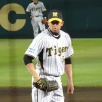 「左のサイドスロー」で一番初めに思い浮かべた選手