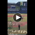 【動画】人気VTuber星街すいせいさん、始球式で豪速球を披露ｗｗｗｗｗｗｗｗｗｗ
