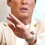 【悲報】一茂さん、トランプに呼ばれて尻尾振りながらホワイトハウスに行った大谷翔平らを一喝する
