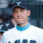 山梨学院・菰田(195センチ、102キロ)←ドラ１で指名しそうな球団
