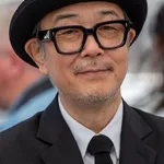 【悲報】リリー・フランキーさん「女優の顎を触らなければパワハラって言われない」・・・・・・・・・