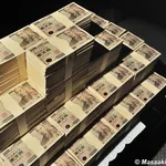 【悲報】金があってもモテないことが次々判明してしまうｗｗｗｗｗｗｗｗｗｗ