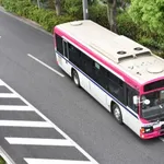 バス会社「助けて!運転手が足りないの!」
