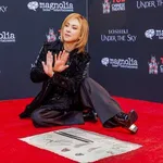 【朗報】YOSHIKIさん、熊本地震の被災地支援に1000万円を寄付・・・・・・・・・