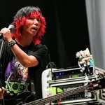 【衝撃】Hi-STANDARDさん、フジロックで演説「ロックの前に右も左も無い。敵は横にはいない。上に行こうぜ」ｗｗｗｗｗｗｗｗｗｗ
