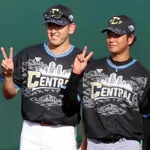 カープ岡本駿＆遠藤らに阪神髙橋遥人が『ツーシームの極意』を伝授！オールスターで野球談議