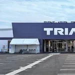 【悲報】トライアルでお婆ちゃん(母親)と買い物してる白髪肥満おじさんいるでしょ？ｗｗｗｗｗｗｗｗｗｗ