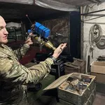 【戦慄】ロシア・ウクライナ戦争、前線でロシア兵が無人ドローンに殺戮され続ける謎の状態に・・・・・・・・・