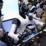 【悲報】アメリカ、海外製の人型ロボットの輸入禁止が決定ｗｗｗｗｗｗｗｗ