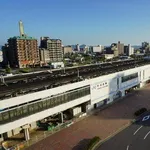 【衝撃】無職の男さん「人に見てもらいたかった」駅で尻を出して四つん這い前進ｗｗｗｗｗｗｗｗｗｗ
