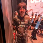 【画像】最新のウメハラダイゴさん、なにかおかしいｗｗｗｗｗｗｗ
