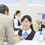 【悲報】ワイ、銀行口座すら作らせてもらえない・・・・・・・・・