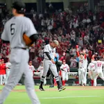 【巨人】橋上監督代行「次の１点をなかなか取れず」サヨナラ本塁打浴びたマルティネスは責めず…一問一答