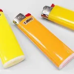 【悲報】ぼく「この最後の一本でタバコ吸うのやめよ……ん？」ｶﾁｯｶﾁライター「火つけましぇーんｗｗｗｗｗｗ」ｗｗｗｗｗｗｗｗｗｗ
