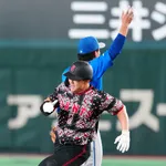 巨人・杉内コーチ、三塁打を打った（その直後に2失点）小笠原に苦言。「本人も反省してると思う」