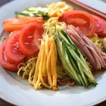 【悲報】リュウジさん、冷やし中華を「ダルい料理トップ10」に認定・・・・・・・・・