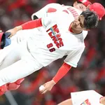 カープ、最下位転落も3位が射程圏内。新井監督「特別な日の試合だったので負けて悔しい」【反省会】