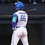日ハム新庄監督、試合終了後5分後に帰路 今季9度目の完封負け